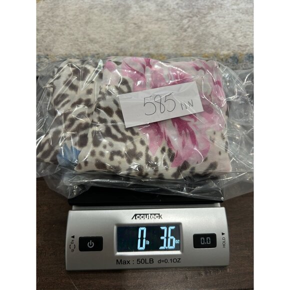 Caviar Leopard Floral Ruffle Button Front Shirt Sz Medium Sleeveless Garden - Picture 8 of 8